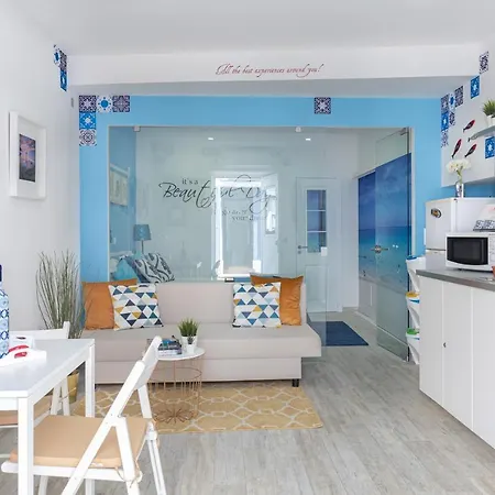 Chez Downtown Charm - Your Seaside Dream! Lagos Exterior photo
