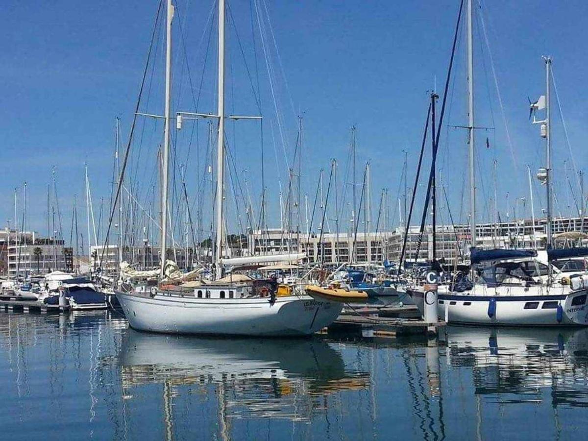 Chez Downtown Charm - Your Seaside Dream! Holiday home