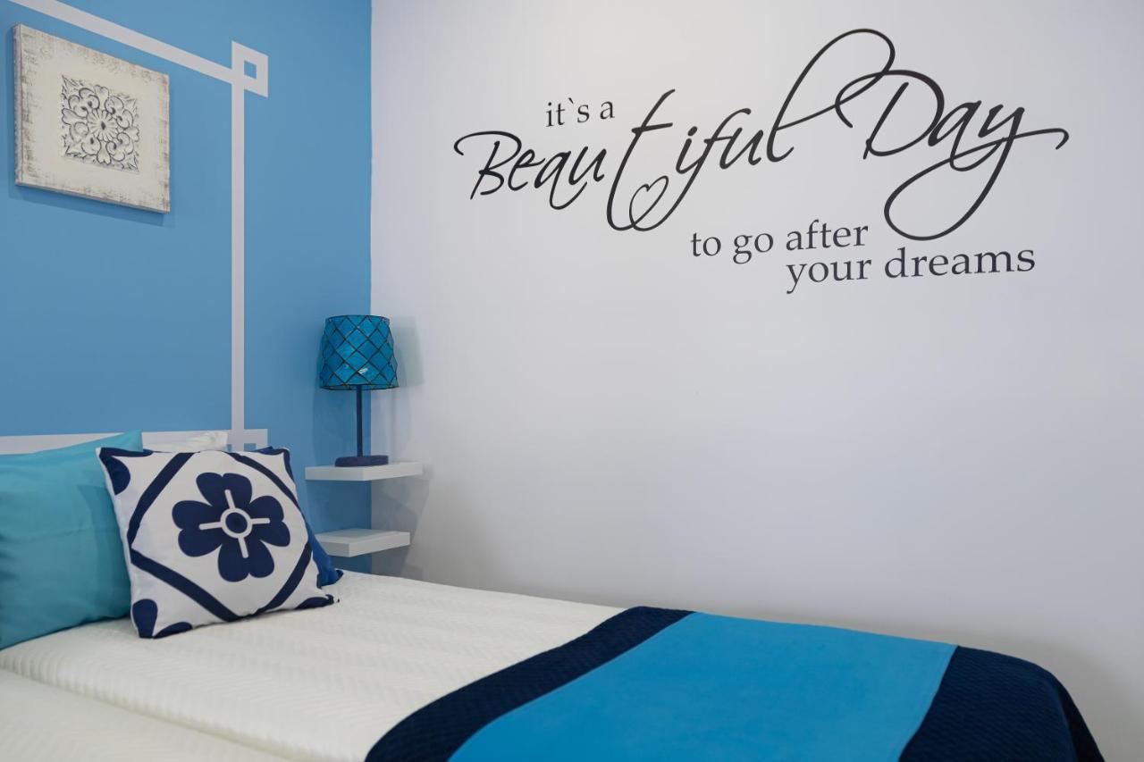 Chez Downtown Charm - Your Seaside Dream! *